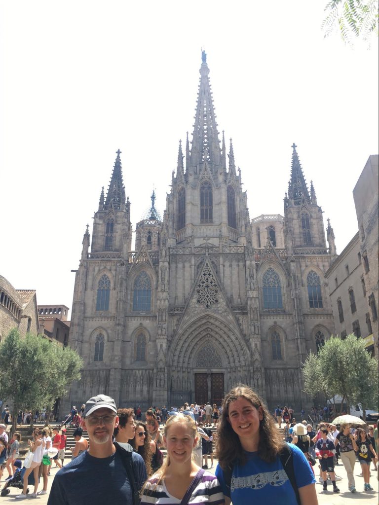 Sackbuts in front of cathedral in Barcelona
